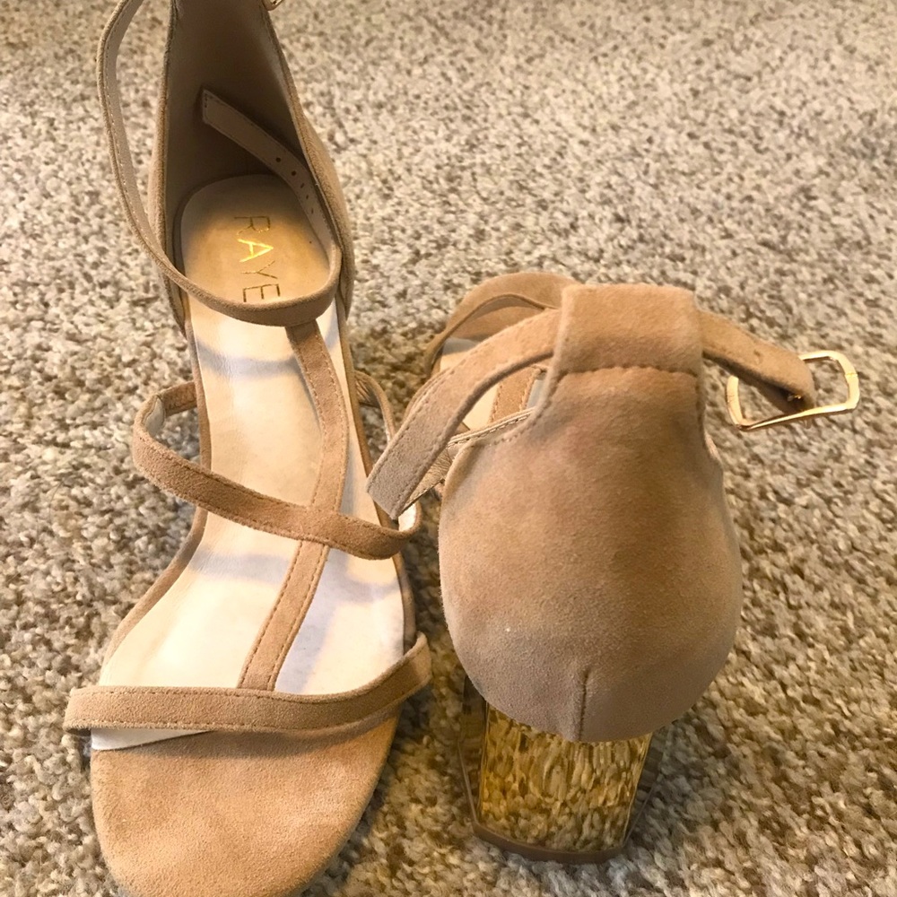 Raye suede blockheel sandal tan and gold